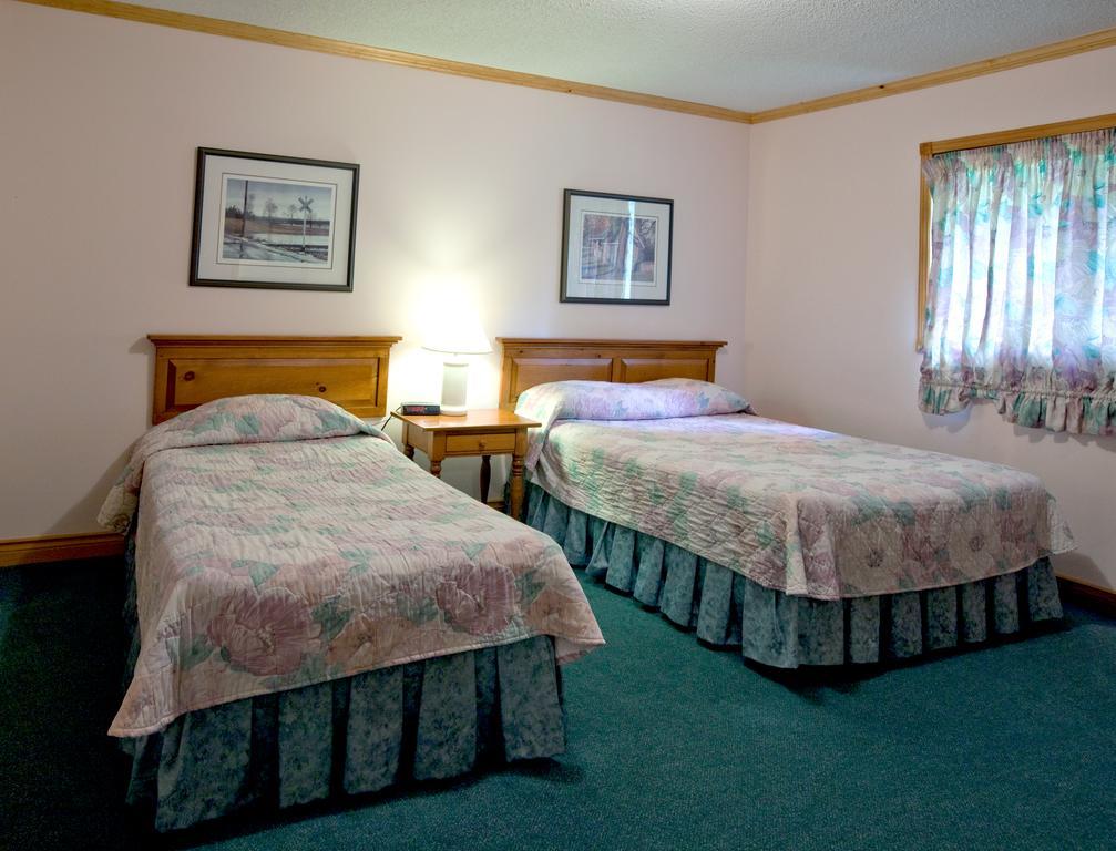 Pow Wow Point Lodge Хънтсвил Стая снимка