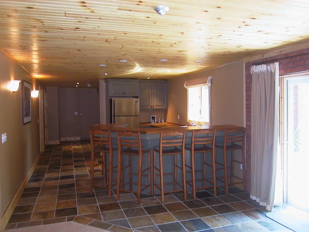 Pow Wow Point Lodge Хънтсвил Стая снимка